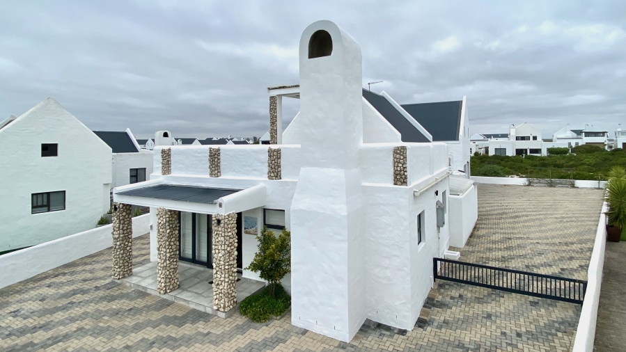 4 Bedroom Property for Sale in Dwarskersbos Western Cape